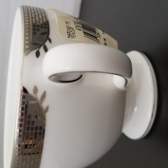 Wedgwood Marcasite 5 Piece Place Setting - Picture 6 of 13